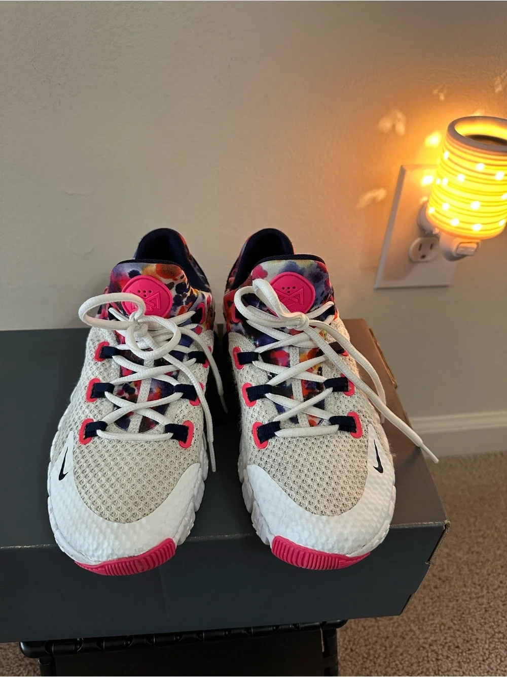 Nike Free Metcon 4, Women’s White Sneakers with Pink and Navy Tie-Dye Accents